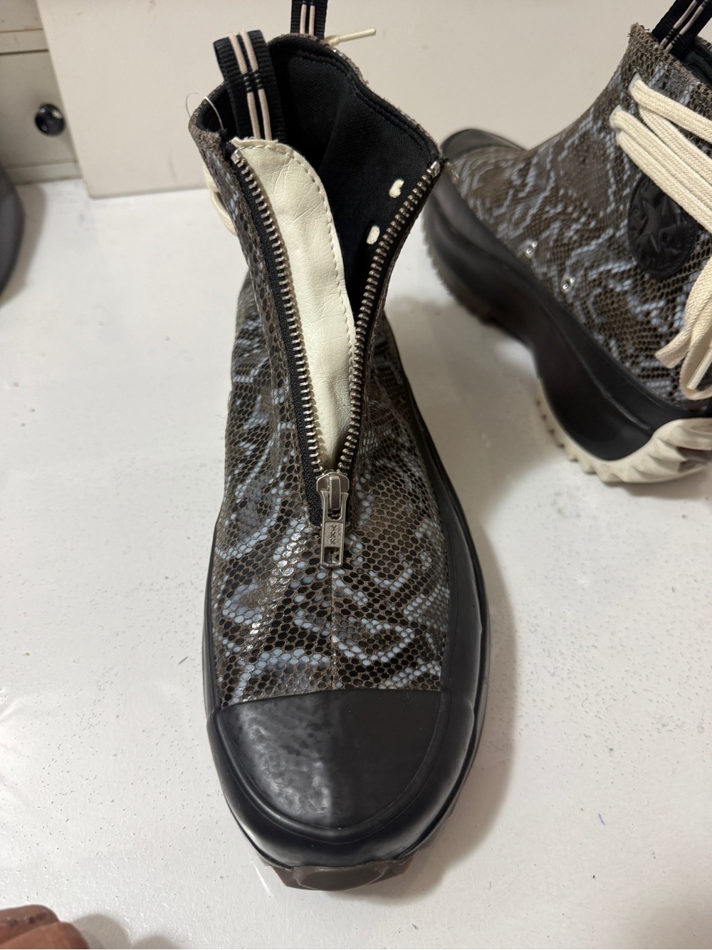 CONVERSE Womens Black Snakeskin Platform Ankle Sneakers - Picture 13 of 16